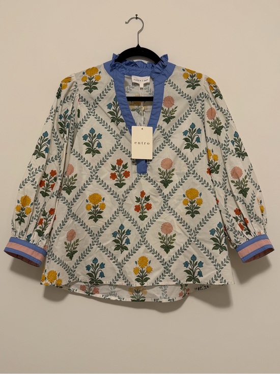 entro Tops - Entro NWT Size Small Floral Print Blouse Boho Cottagecore